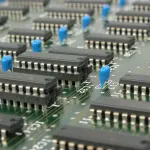 Perito Elettrotecnico: Chi è, cosa fa e quanto guadagna